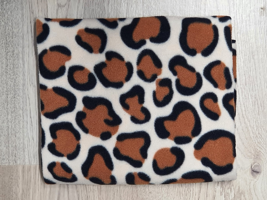 Soft Fleecy Blanket-Leopard spots