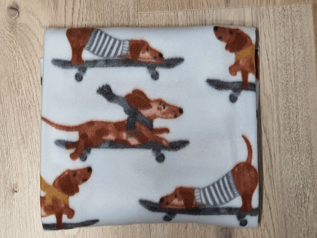 Soft Fleecy Blanket-Skater sausage dogs