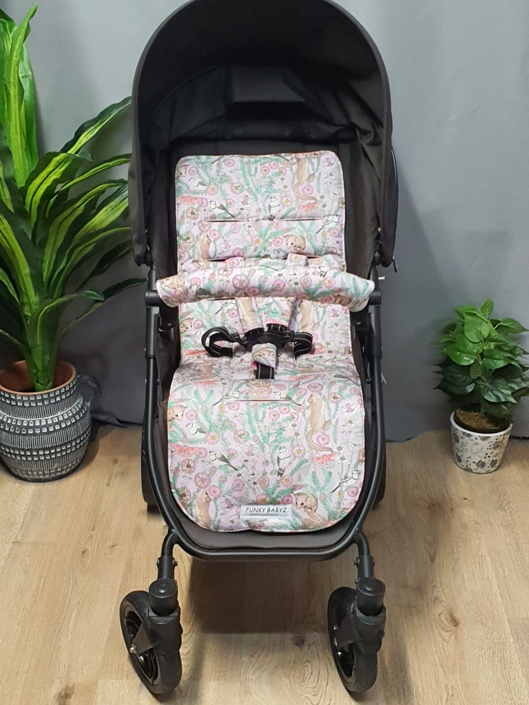 Pram/stroller seat liner-Pretty pink Australian animals