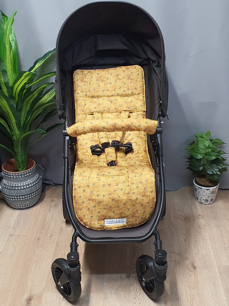 Pram/stroller seat liner-Small bees-Last one**Medium size**