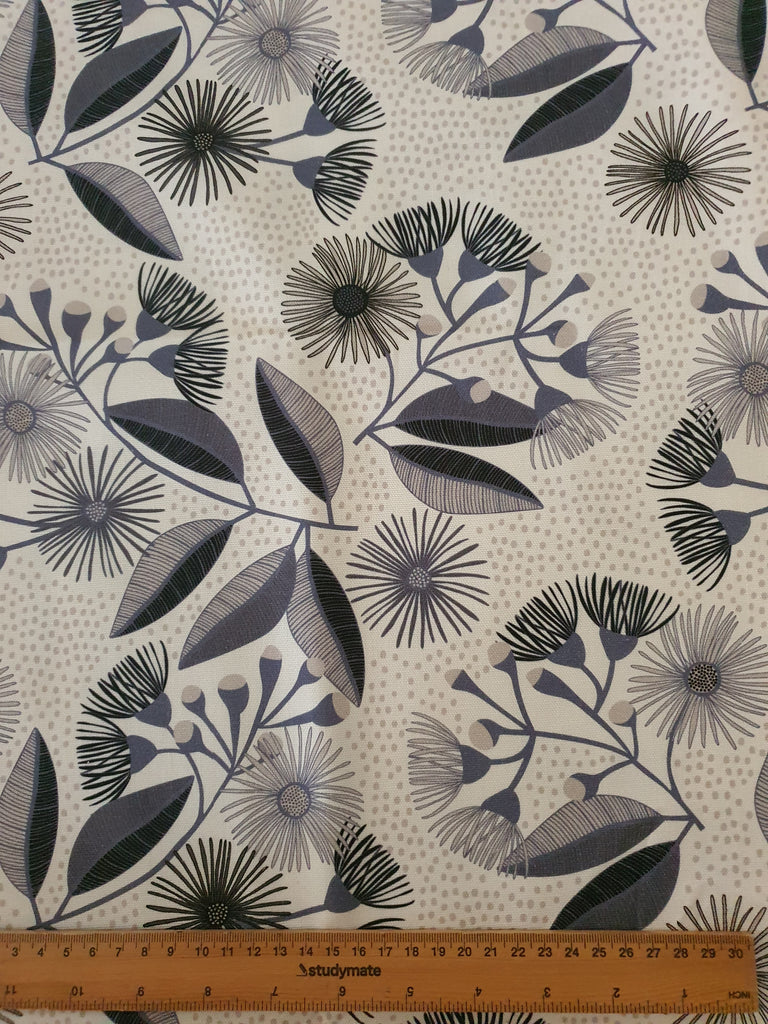 Pram/stroller seat liner-Eucalyptus blooms,natural