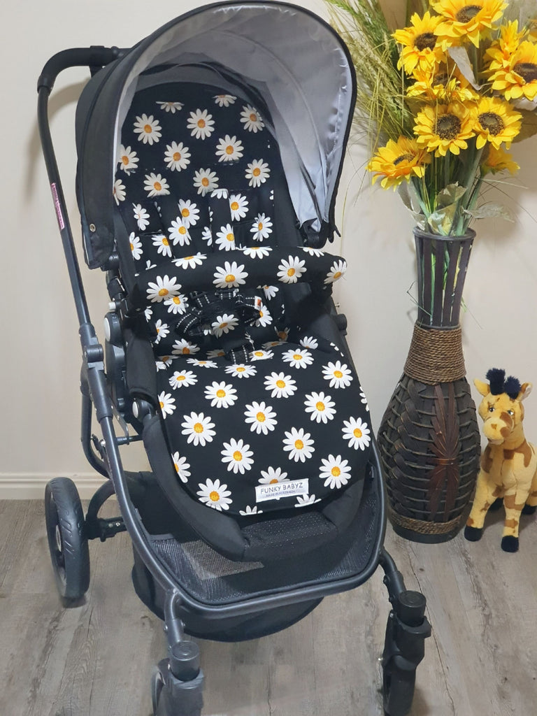 Pram/stroller seat liner-Large daisy,black