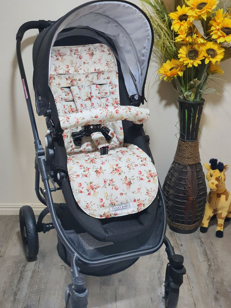 Pram/stroller seat liner-Petite pink flowers bouquet