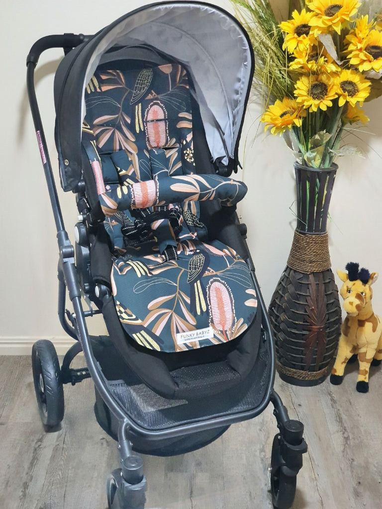 Pram/stroller seat liner-Large black cockatoo parrot