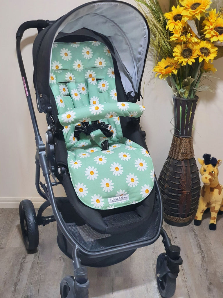 Pram/stroller seat liner-Large daisy,spearmint