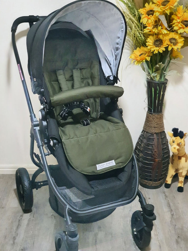 Pram/stroller seat liner-Australian outback flowers
