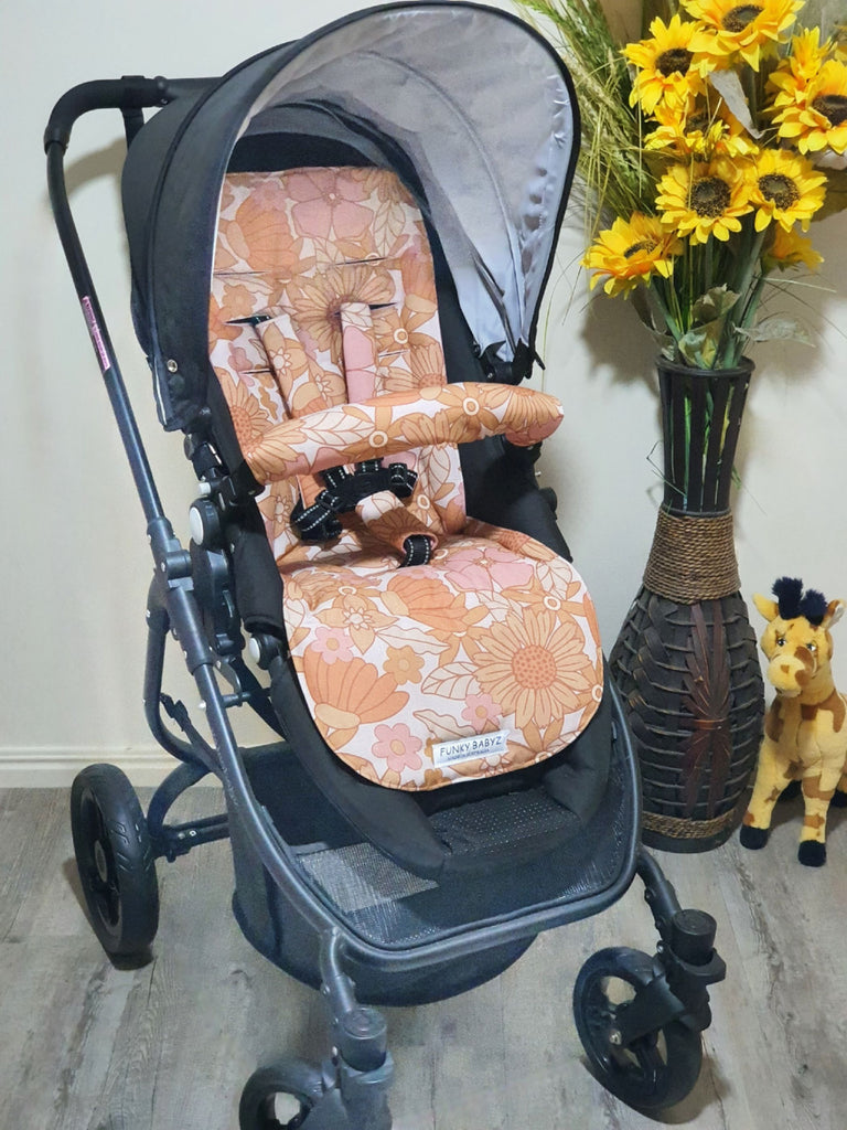 Pram/stroller seat liner-Retro pastel blooms