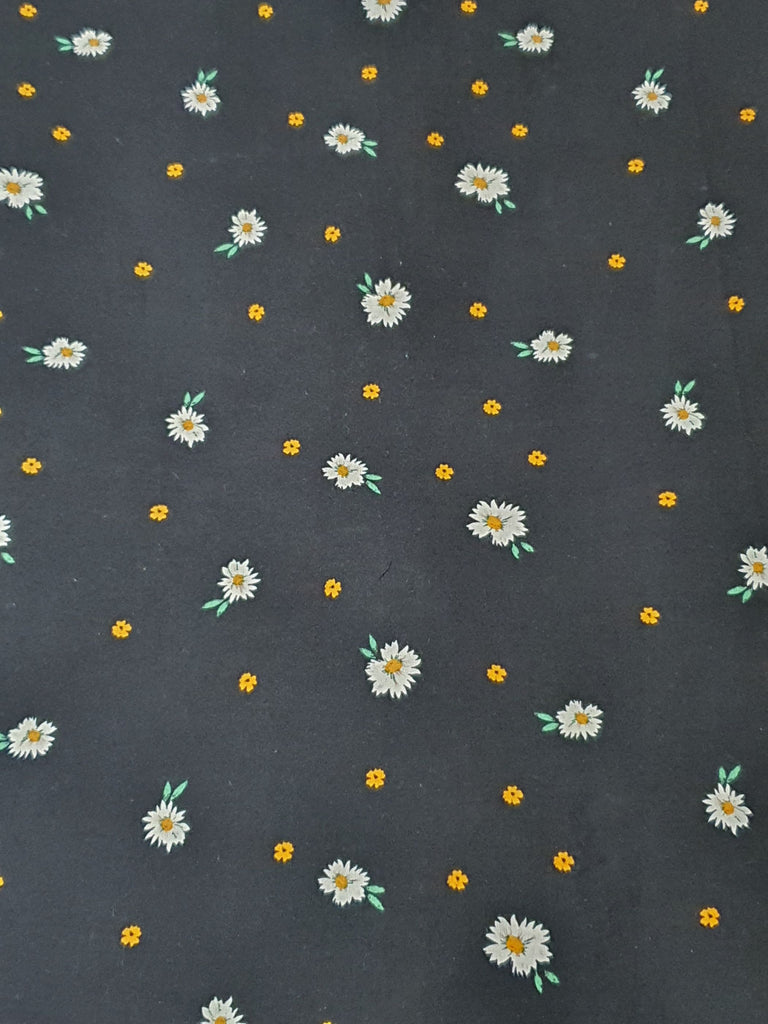 Pram/stroller seat liner-Black with small white daisy flowers