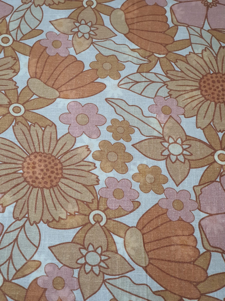 Pram bassinet liner-Retro pastel blooms