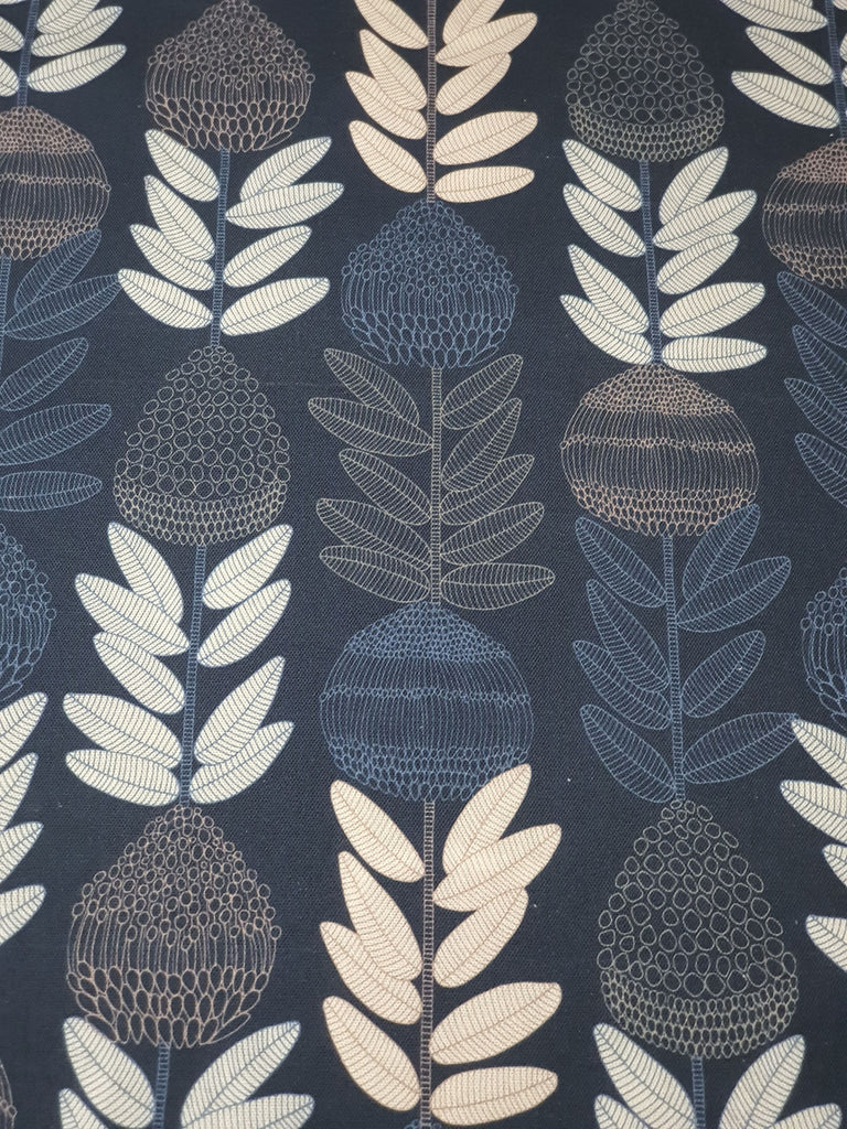 Pram/stroller seat liner-Australian protea flower stems