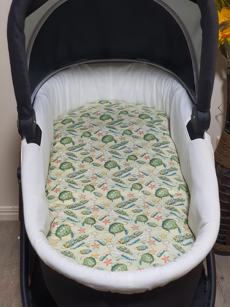 Pram/stroller bassinet liner-Deep sea turtles