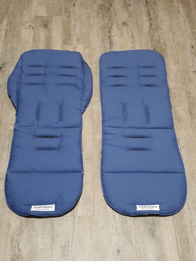 Pram/stroller seat liner-Large black cockatoo parrot