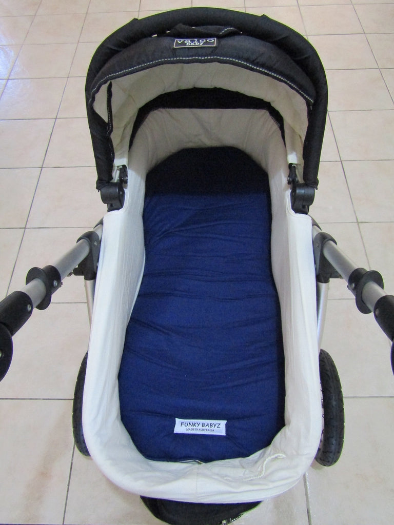 Pram bassinet liner-Navy blue gingham,small squares