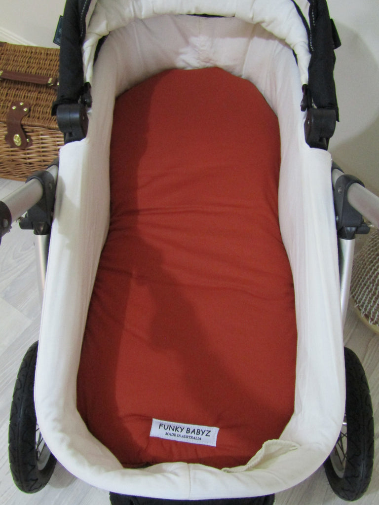 Pram bassinet liner-Indigenous desert tracks