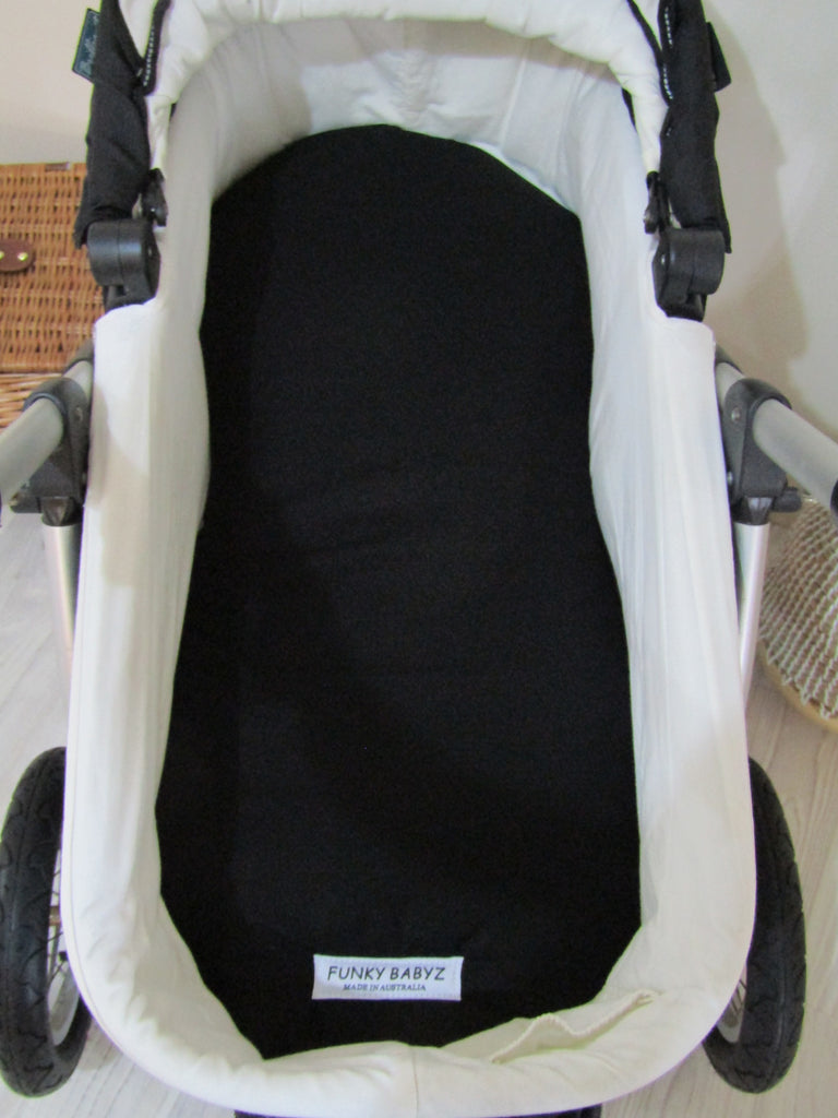 Pram bassinet liner-Indigenous Isiah possum