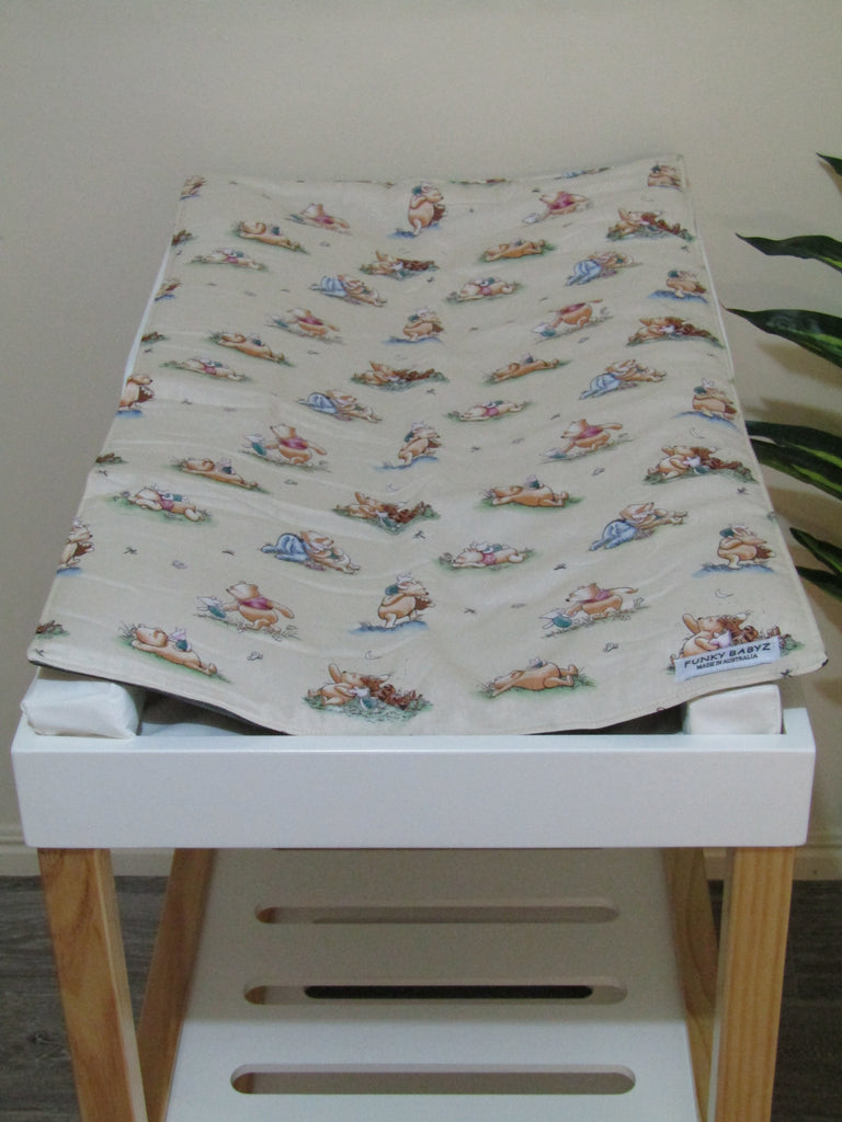 Waterproof changing mat-Winnie the pooh,classic