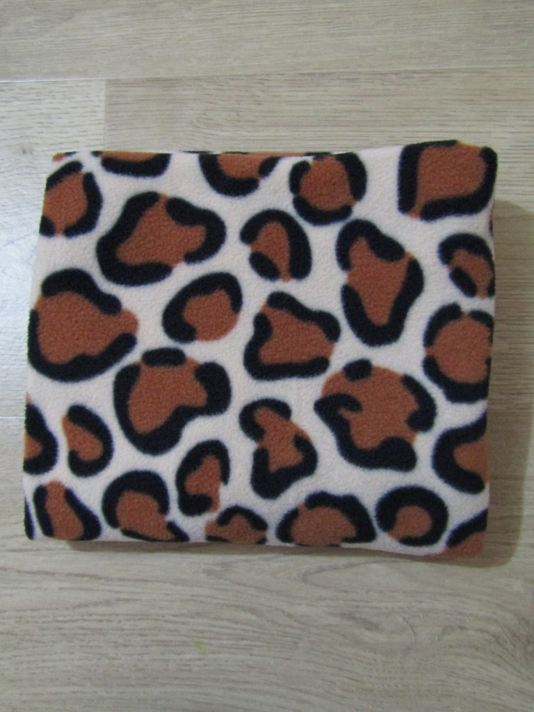 Soft Fleecy Blanket-Leopard spots