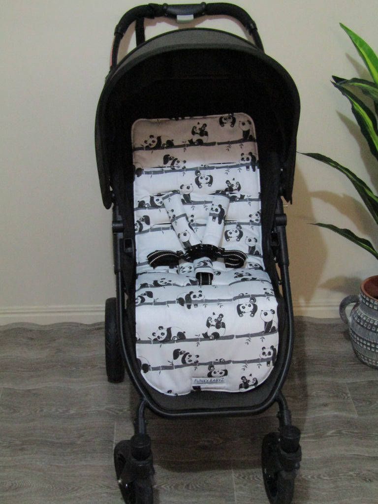 Pram liner set universal,100% cotton-Playful panda bears