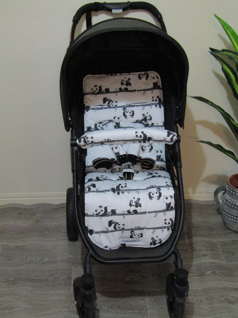 Pram liner set universal,100% cotton-Playful panda bears