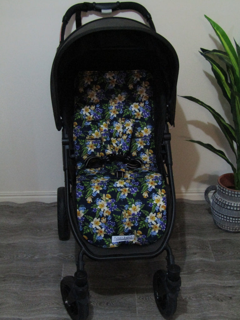 Pram liner set universal,100% cotton-Pretty daffodil flowers,navy blue