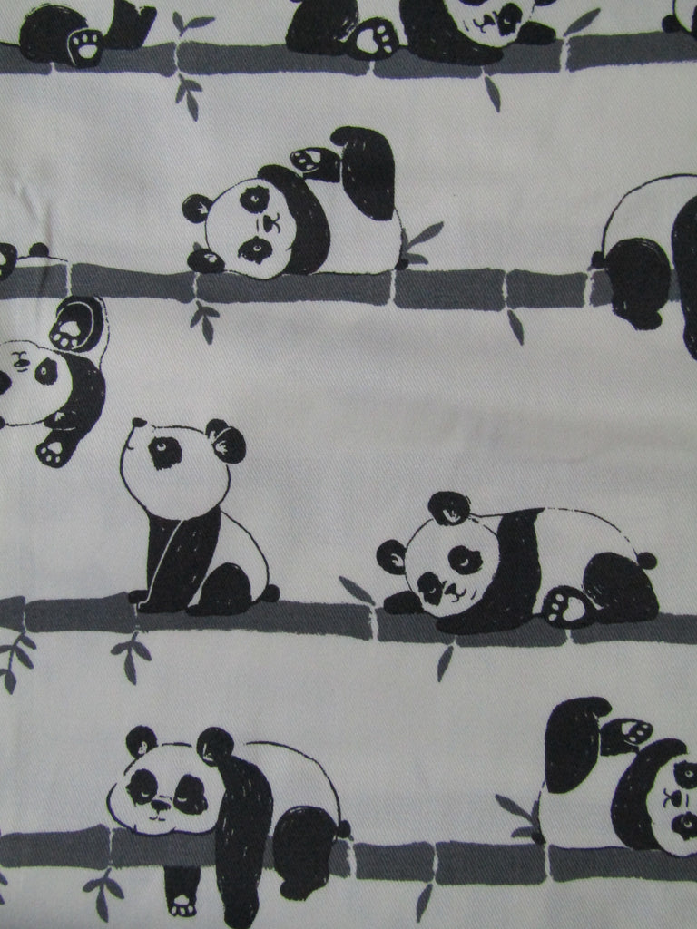 Pram liner set universal,100% cotton-Playful panda bears