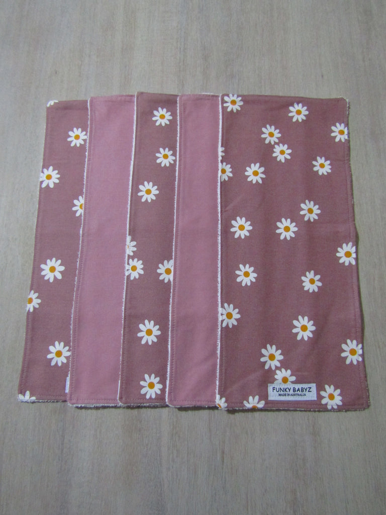 Burp cloth pack of 5-Daisy flowers,dusty pink