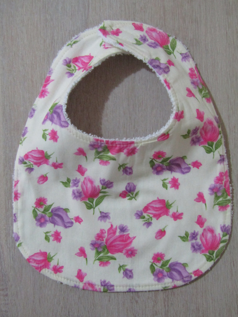 Flat baby bib-Pretty rose bouquet