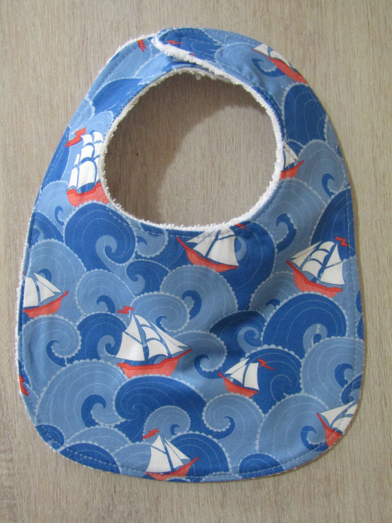 Flat baby bib-Sailing ships