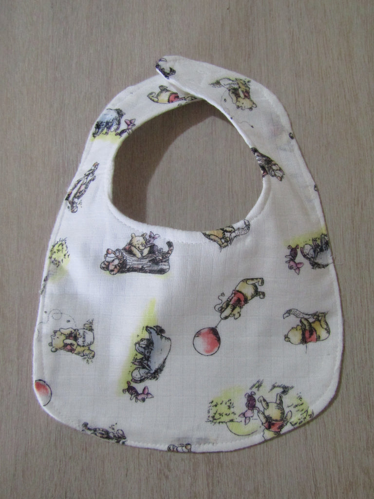 Flat baby bib,muslin-Bear and friends