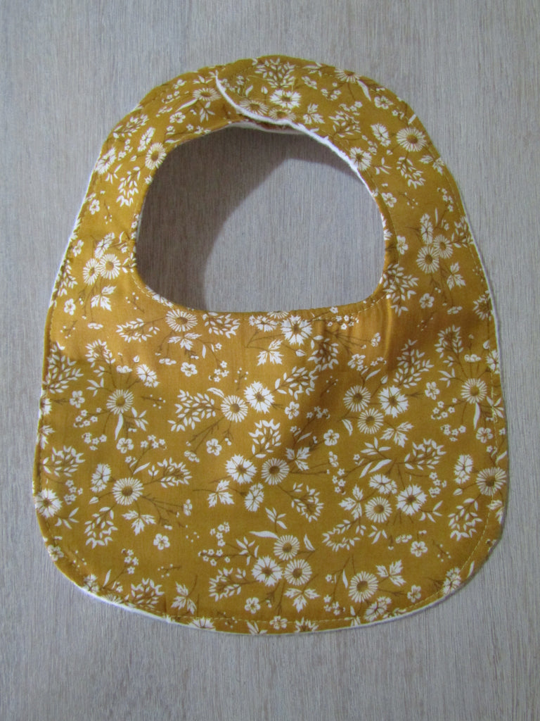 Flat baby bib,muslin-Ditzy flowers