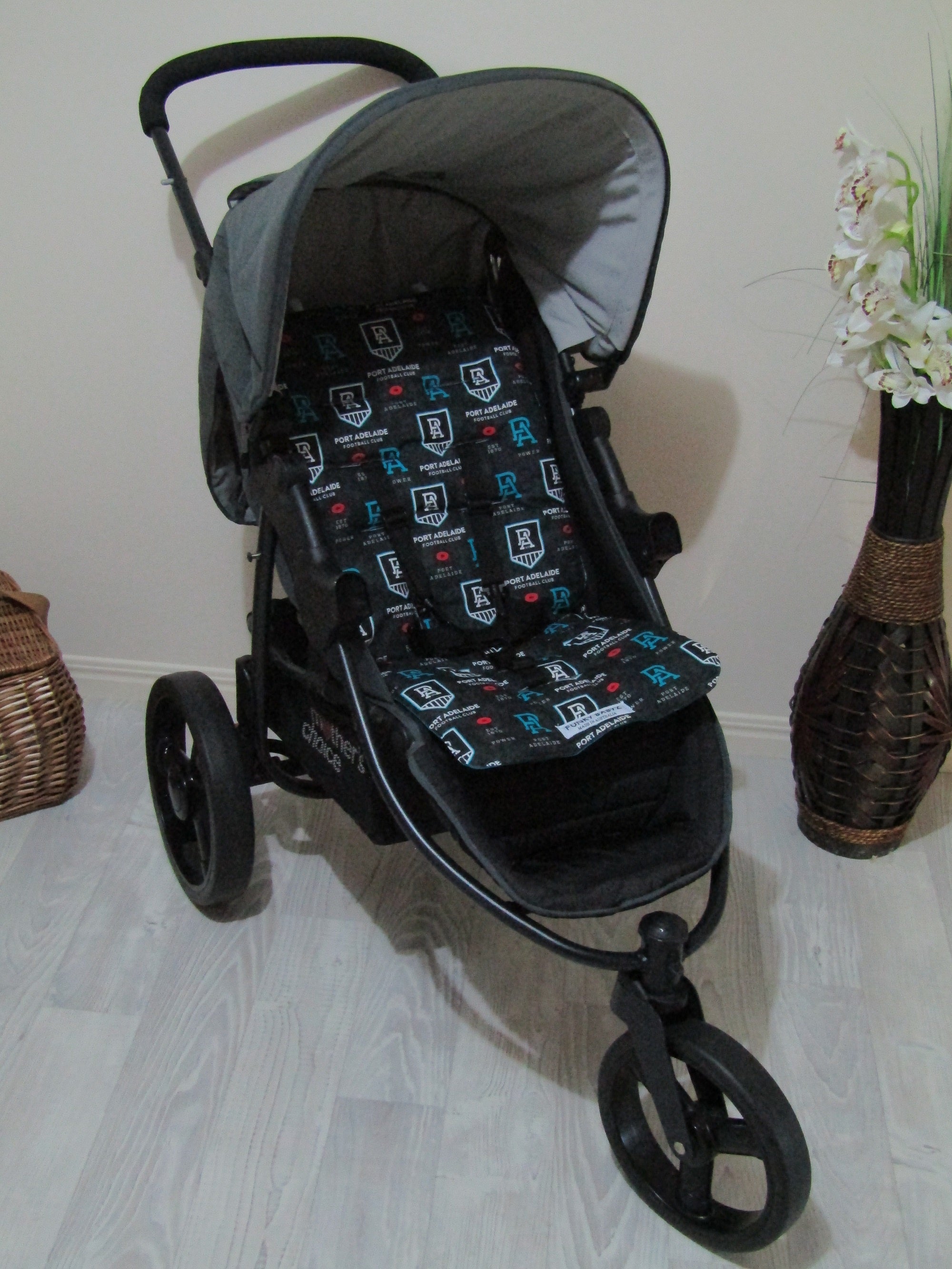 Aldi sale quinny pram