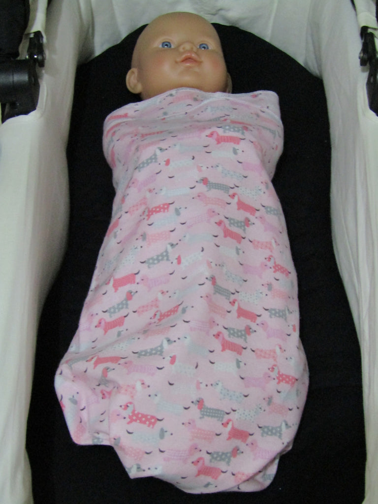 Flannelette baby wrap,blanket-Pink Sausage dogs